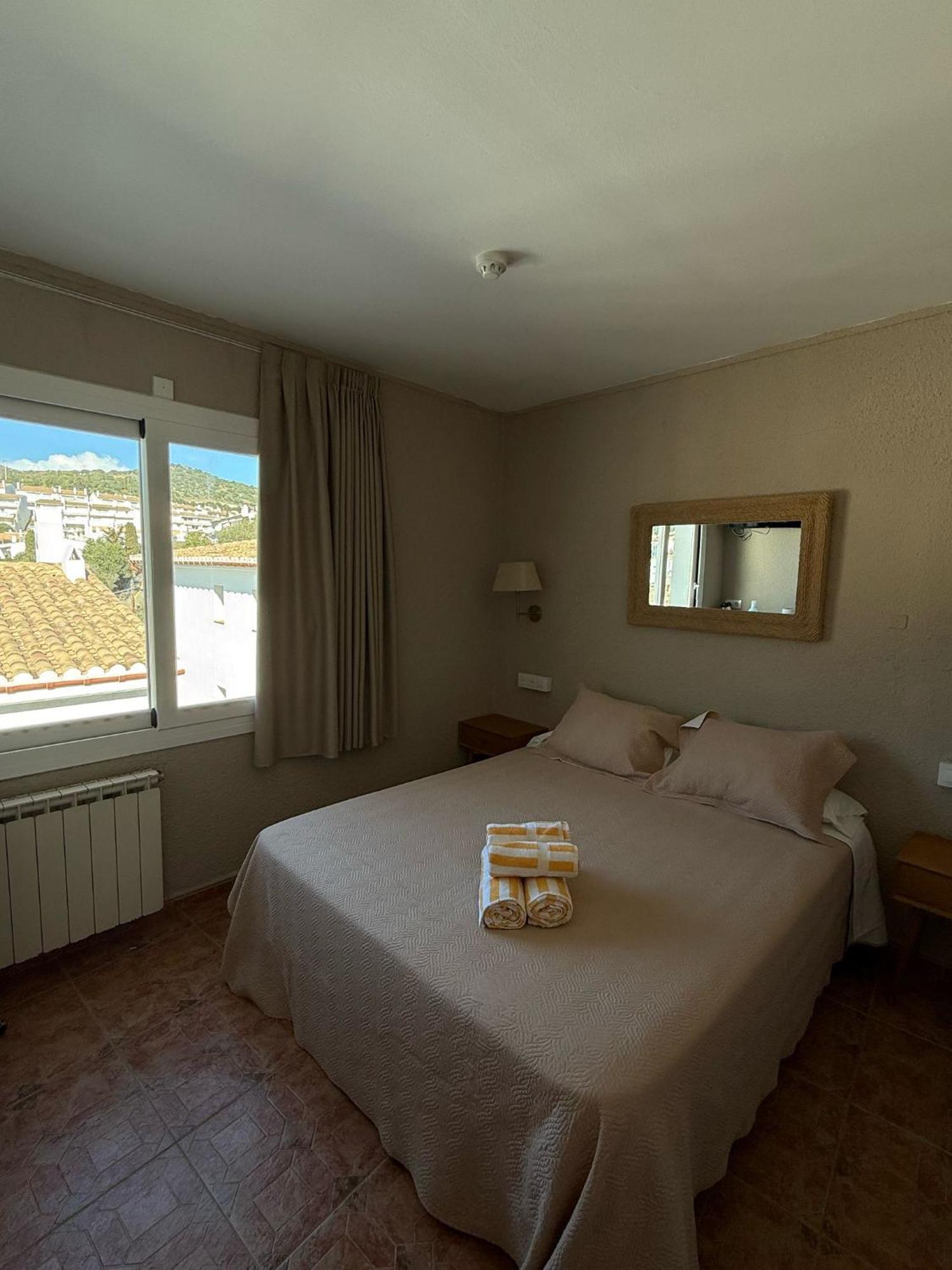 La Fonda Bed & Breakfast Cadaqués Eksteriør bilde